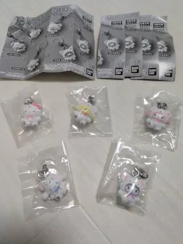 산리오 캐릭터즈 메지루시 액세서리 복슬복슬 스노우 세미 컴플리트