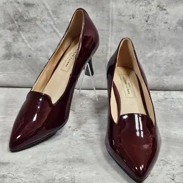 새상품급 VANITY BEAUTY 에나멜 펌프스 보르도 스틸레토