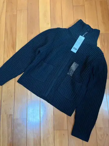 새상품 UNIQLO U 라무 블렌드 집업 자켓 니트 블랙