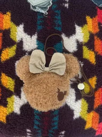 미키 모양 복슬복슬 파우치