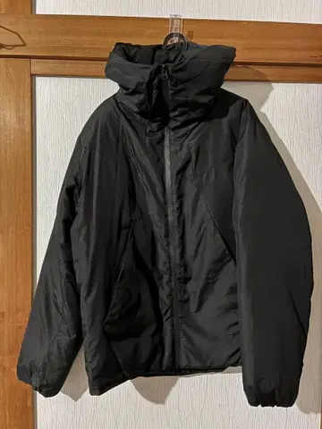 zip five 후드 부착 블랙 자켓