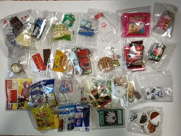 가챠가챠 캡슐 토이 미니어처 마스코트 참 모음