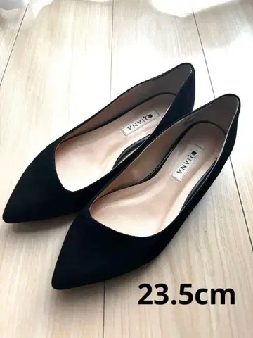 [ 컨디션 최상 ] DIANA 블랙 스틸레토 플랫슈즈 스웨이드