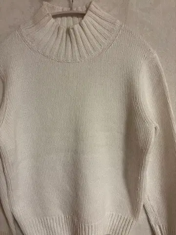 23구 모크넥 코튼 니트탑 화이트 사이즈 38