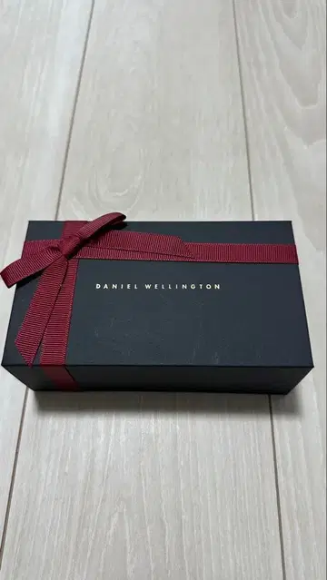 DANIEL WELLINGTON Classic Sheffield 40mm