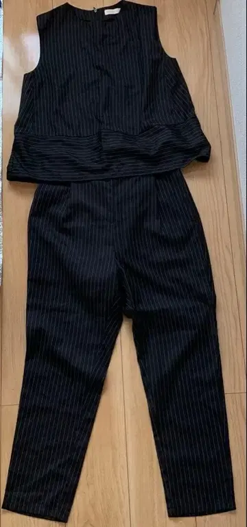 블랙 스트라이프 팬츠 셋업