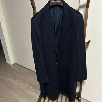 Kiton 캐시미어 100% 체스터 코트