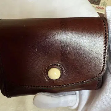 한스 오스터 가죽제 3단 폴더형 지갑 다크 브라운