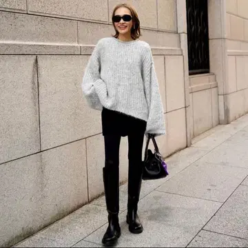 2025 ELLIE 엘리 샤기 오버 니트 택 포함 새상품