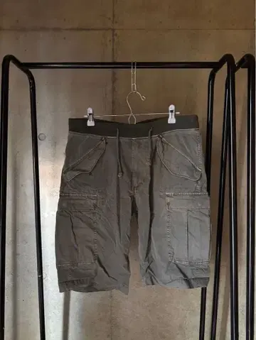 카고 숏팬츠 카키