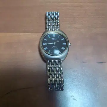 DEVA 블랙 손목시계