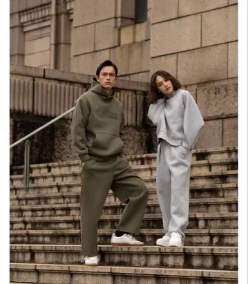 상하의 맨투맨 풀오버 A PROP