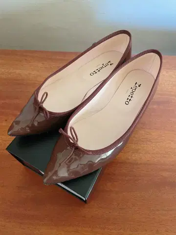 레페토 펌프스 플랫슈즈 발레 에나멜 23.5cm 브라운