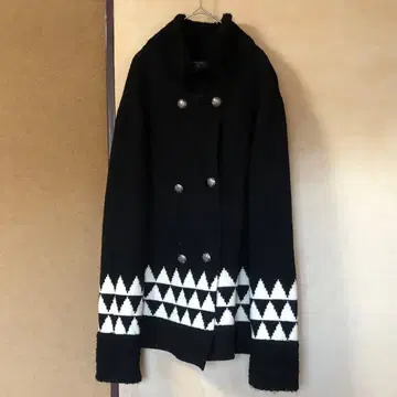 여성용 빅 사이즈 니트 자켓 더블 앞 블랙 베이스 착용 여성복