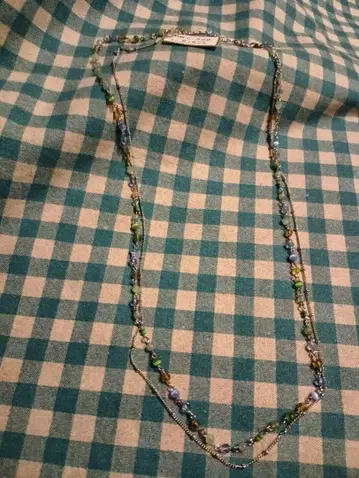 다색 비즈 롱 목걸이