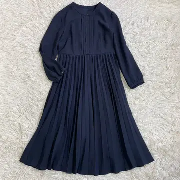 any SiS 네이비 계열 롱 원피스 플리츠 원피스 절개