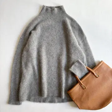 그린라벨 헤어리 하이넥 풀오버 니트 라이트 그레이