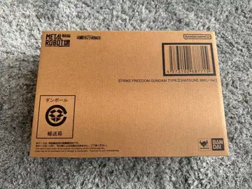 METAL ROBOT혼 스트라이크 프리덤 건담 이식 하츠네 미쿠 Ver.