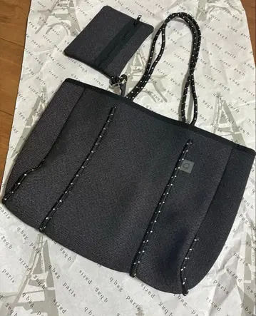 qbagparis 토트백 짙은 그레이 파우치 포함 네오프렌