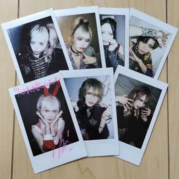 0.1g의 오산 미즈타 마리 폴라로이드 세트 5