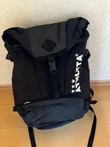 ATHLETA 아슬레타 블랙 백팩