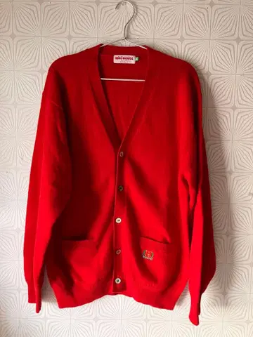 [ 미키하우스 ] 빨간색 가디건 남성용 (L 사이즈)