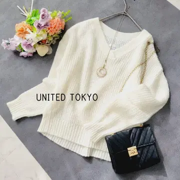 새상품급*유나이티드 도쿄*화이트 니트 풀오버
