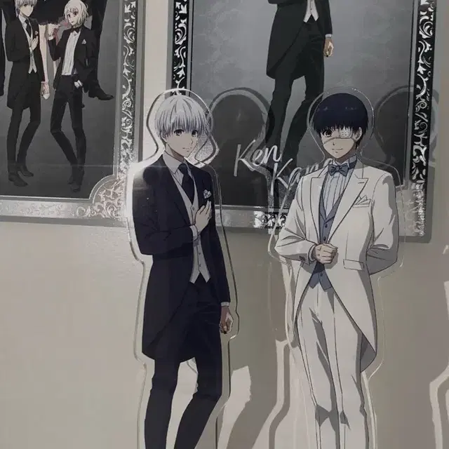 도쿄구울 카네키 켄 10주년 아크릴 스탠드 엽서 캔뱃지