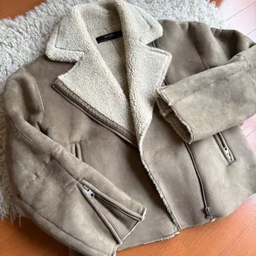 ZARA 자라 보아 무스탕 아우터