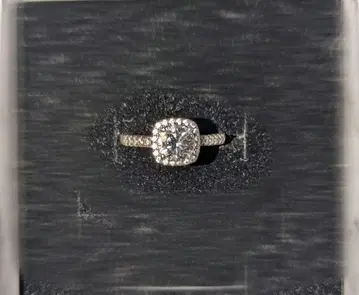 모이사나이트 반지