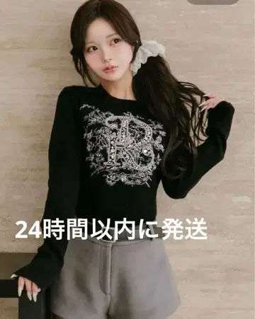 다리치 DR 비쥬 플라워 리브 니트탑 블랙