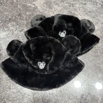 [ 새상품급 ] 미키마우스 귀 모양 퍼 모자 버킷 햇 블랙 디즈니
