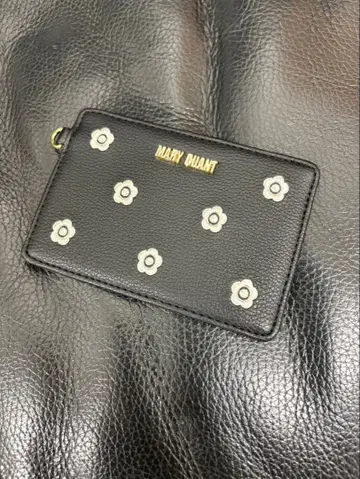 MARY QUANT 꽃무늬 ID 카드 파우치 블랙