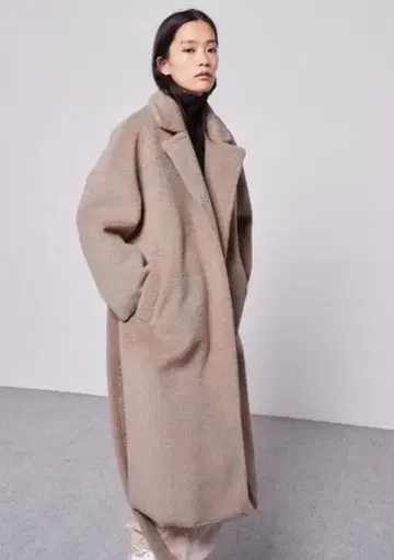 스터닝 루어 페이크 무스탕 코트 사이즈 0