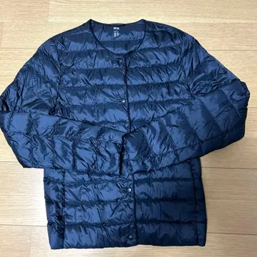 유니클로 블랙 울트라 라이트 다운 컴팩트 자켓 블랙 S