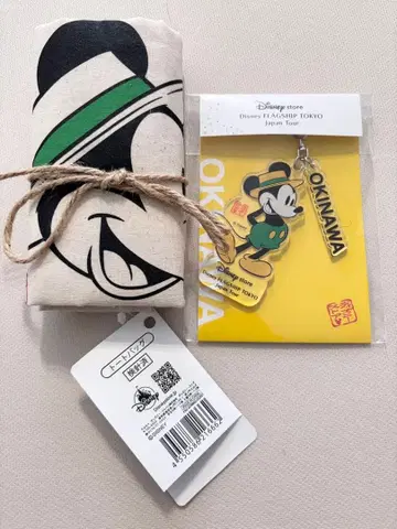 오키나와 한정판! 디즈니 스토어 토트백 아크릴 키링 2세트