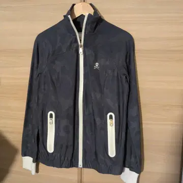 MARK & LONA 카모 패턴 지퍼 자켓 거의 미사용