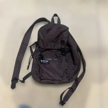MARY QUANT 다크 브라운 백팩 브라운 백팩 나일론