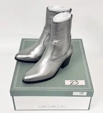 [ 미사용 ] 23 치아키 카타기리 실버 숏부츠 ( 7803 )