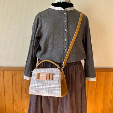 사만사베가 ( SamanthaVega ) 리본 포함 핑크 트위드 숄더백