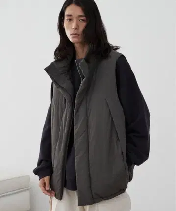 WYM HEAT FIBER PADDED MILITARY VEST 올리브