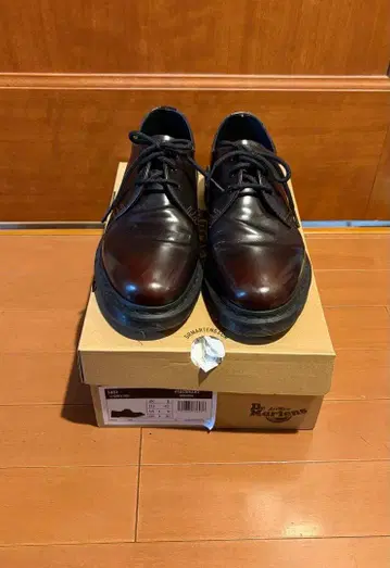 닥터마틴 로퍼 체리레드