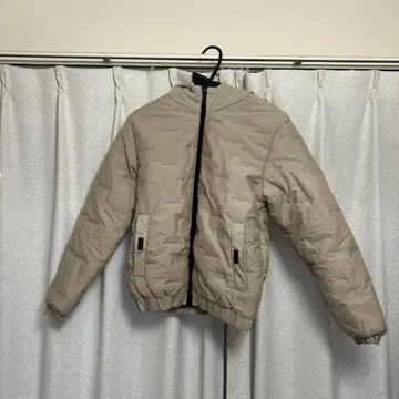 베이지 퀼팅 다운 자켓 후드 부착