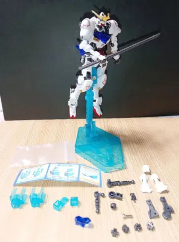 건담 프라모델 완성품 (정크)