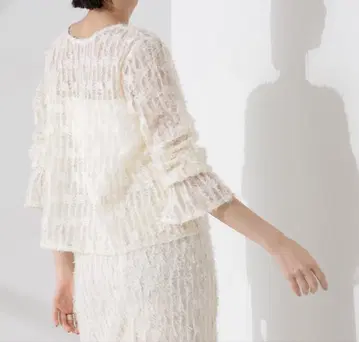 나노 유니버스 프린지 튤 전후 2way 블라우스 라이트 베이지