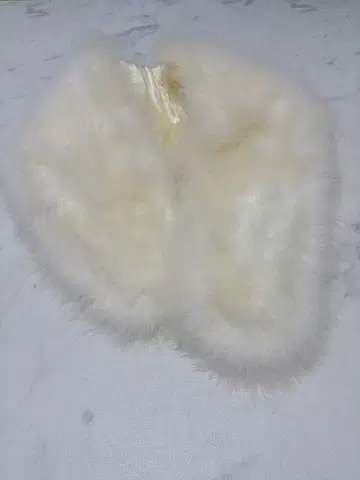 아이보리 퍼 기모노 숄