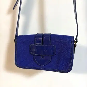 새상품급 배송비 포함 TILA MARCH 콤비 미니 숄더백 티라 마르치