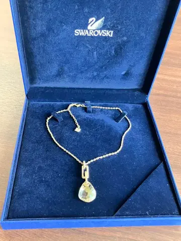 SWAROVSKI 스와로브스키 목걸이 대형 스와로