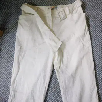 LEONARD SPORT 화이트 캐주얼 팬츠 76