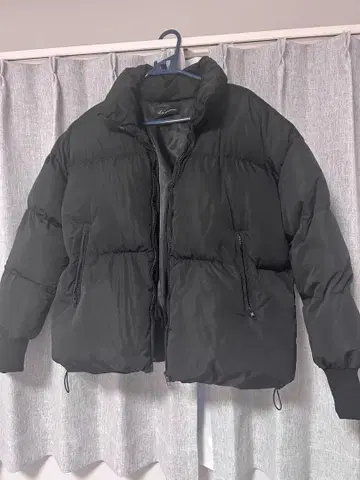 컨디션 최상 여성용 블랙 다운 자켓 아우터